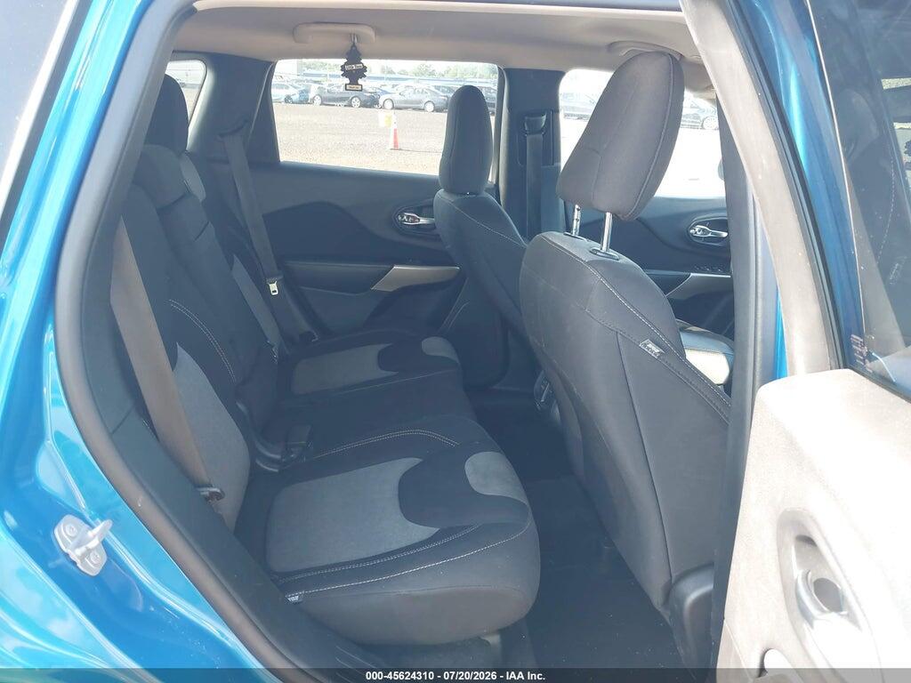 1C4PJMCX0JD598614 2018 JEEP CHEROKEE photo no. 8