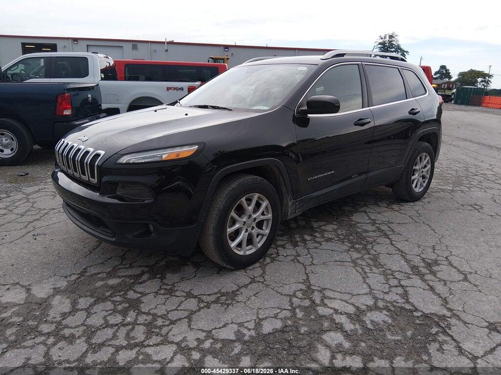 1C4PJMCB7JD528449 2018 JEEP CHEROKEE photo no. 2
