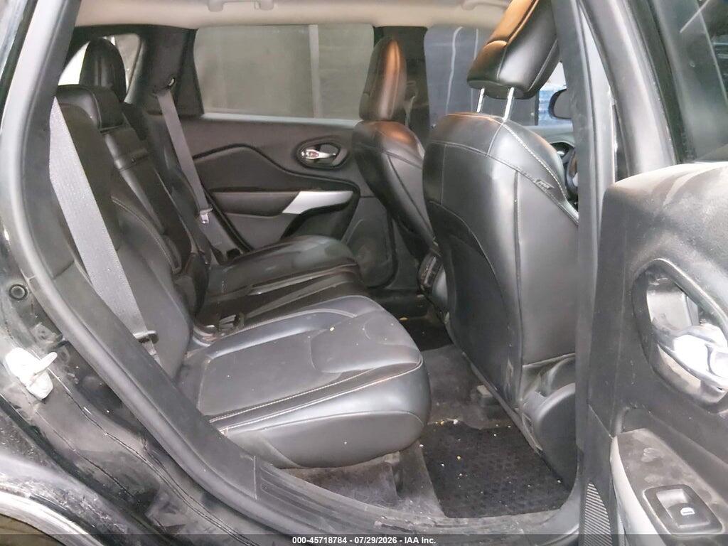 1C4PJMLX8JD602487 2018 JEEP CHEROKEE photo no. 8