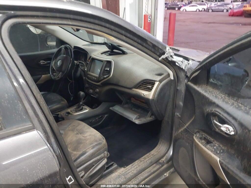 1C4PJLDB2JD618486 2018 JEEP CHEROKEE photo no. 5
