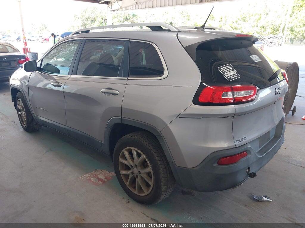 1C4PJLCB5JD531179 2018 JEEP CHEROKEE photo no. 3