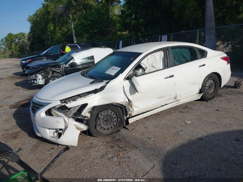 1N4AL3AP7DC228192 2013 NISSAN ALTIMA photo no. 2