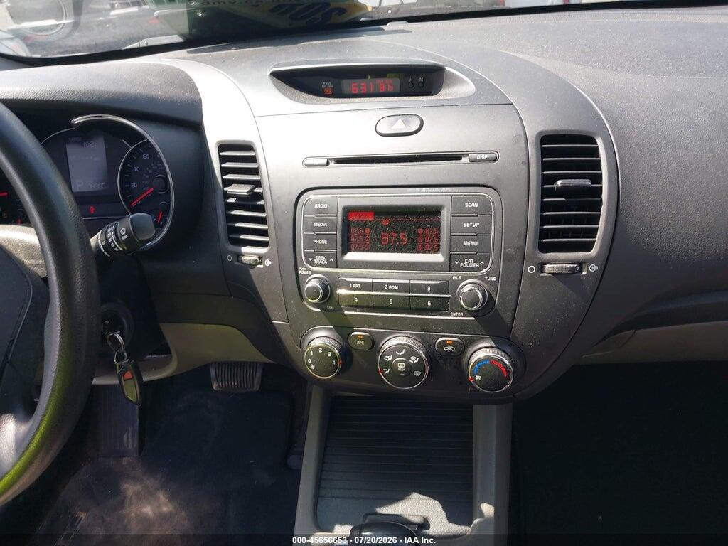 KNAFK4A66F5426914 2015 KIA FORTE photo no. 11