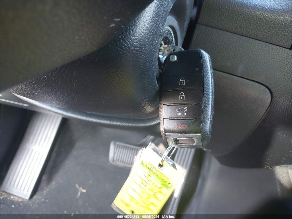 KNAFX4A83F5352063 2015 KIA FORTE photo no. 11