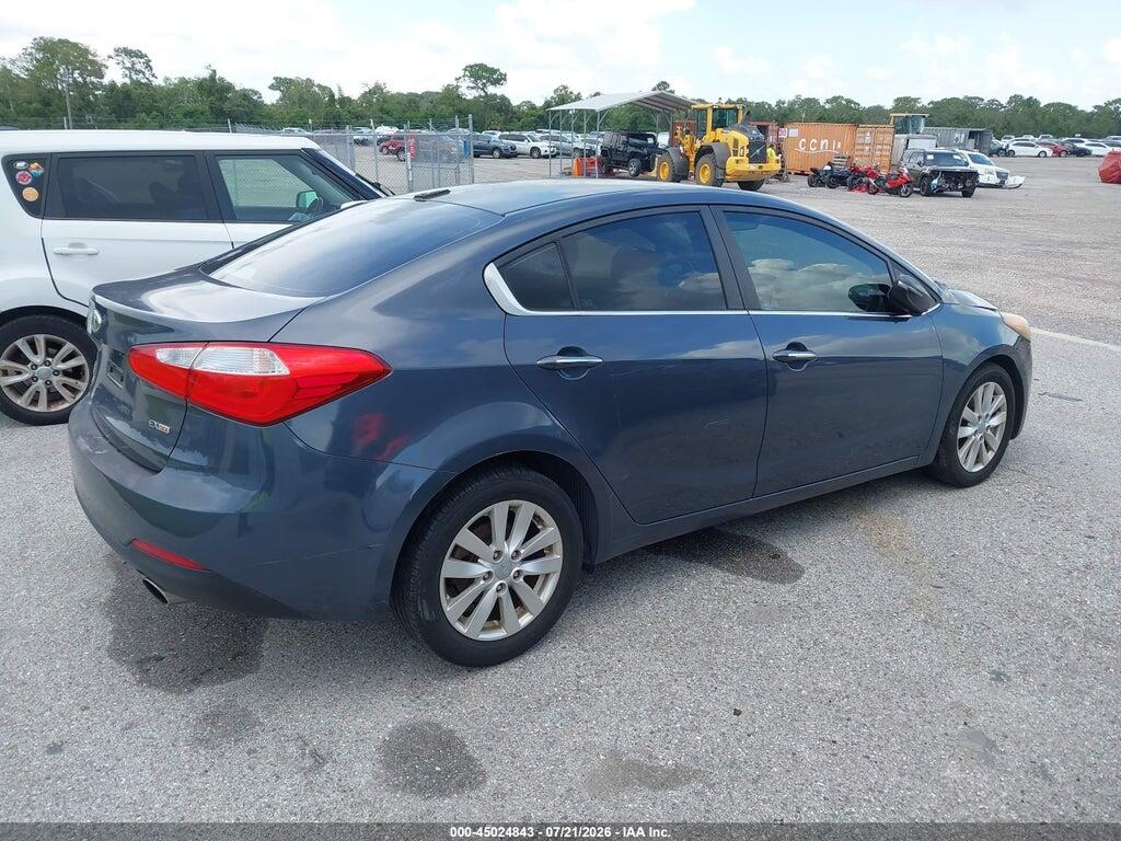 KNAFX4A83F5352063 2015 KIA FORTE photo no. 4