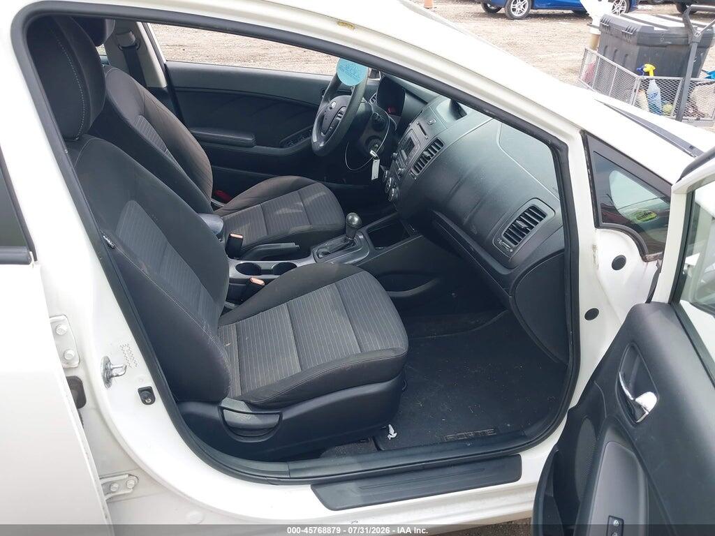 KNAFX4A62F5401719 2015 KIA FORTE photo no. 5