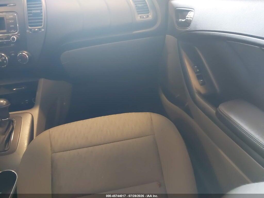 KNAFK4A60F5436855 2015 KIA FORTE photo no. 5