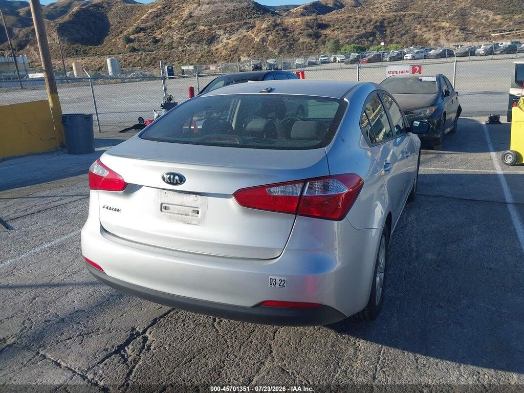 KNAFX4A64F5401074 2015 KIA FORTE photo no. 4