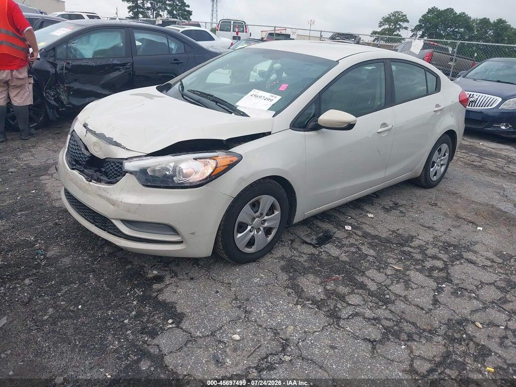 KNAFK4A64F5370679 2015 KIA FORTE photo no. 2