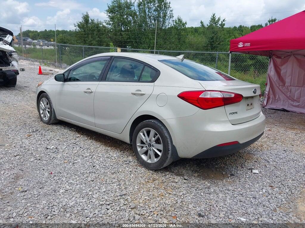 KNAFK4A69F5265927 2015 KIA FORTE photo no. 3