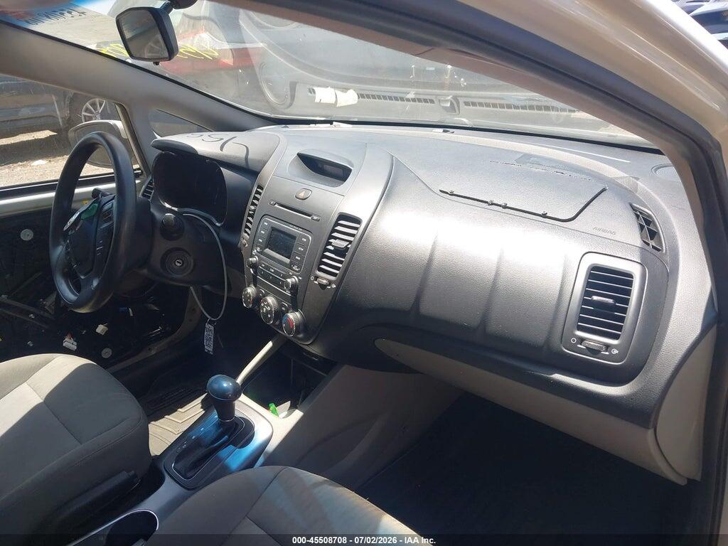 KNAFK4A68F5380308 2015 KIA FORTE photo no. 5