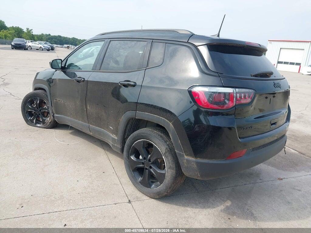 3C4NJDBB2KT750398 2019 JEEP COMPASS photo no. 3