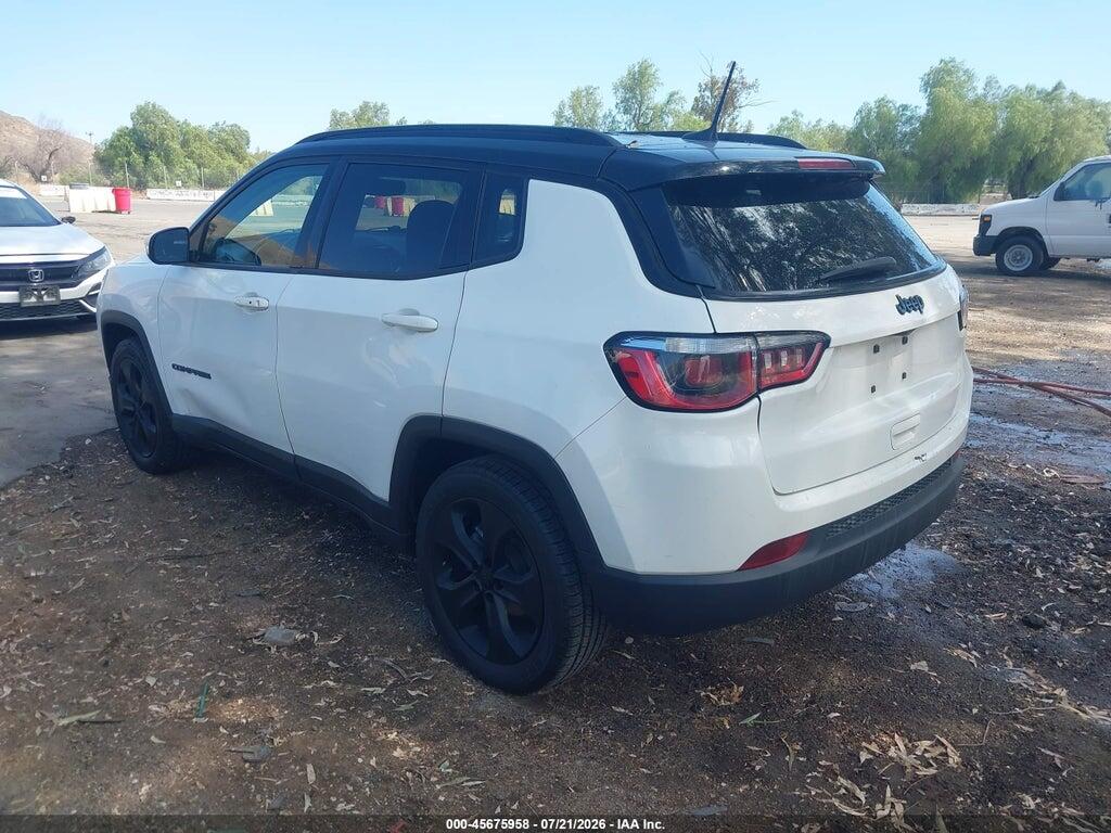 3C4NJCBB5KT743715 2019 JEEP COMPASS photo no. 3