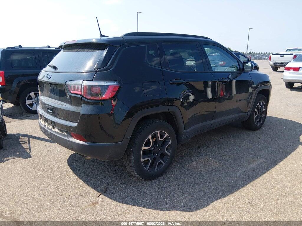 3C4NJDAB8KT689625 2019 JEEP COMPASS photo no. 4