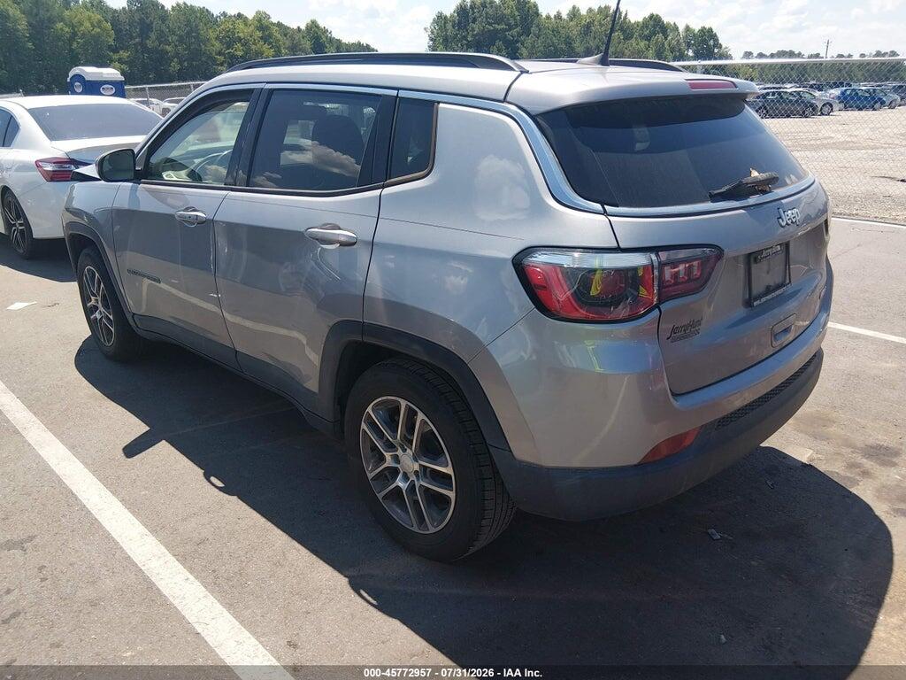 3C4NJCBB0KT819602 2019 JEEP COMPASS photo no. 3