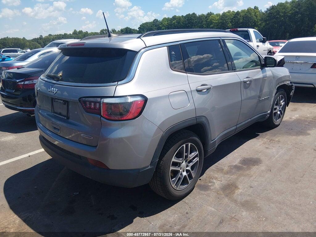 3C4NJCBB0KT819602 2019 JEEP COMPASS photo no. 4
