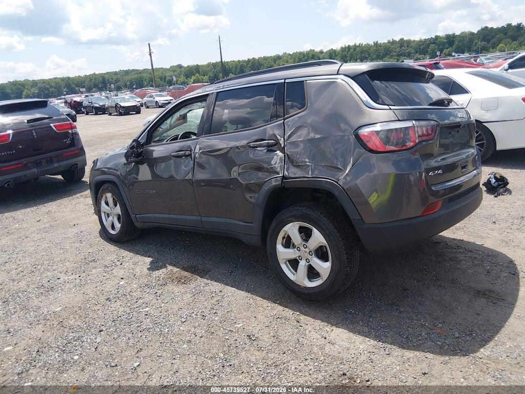 3C4NJDBB1KT847236 2019 JEEP COMPASS photo no. 3