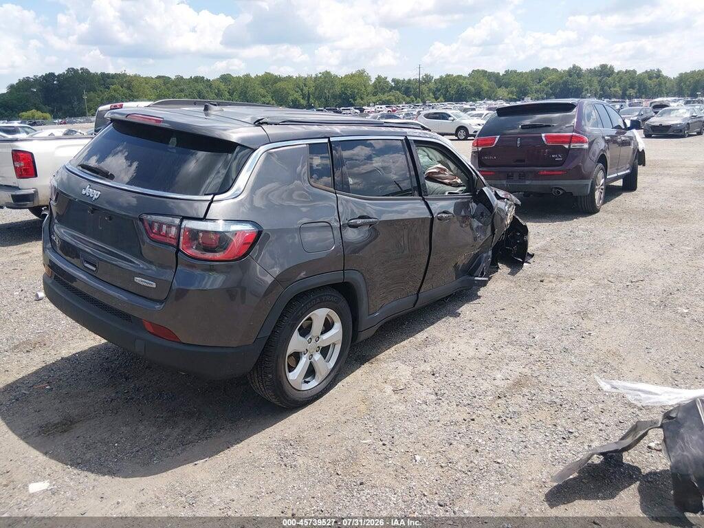 3C4NJDBB1KT847236 2019 JEEP COMPASS photo no. 4