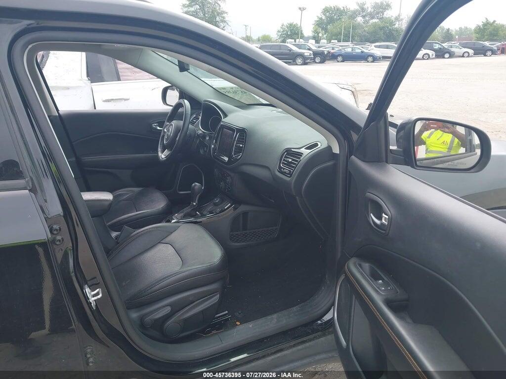 3C4NJDCB7KT599847 2019 JEEP COMPASS photo no. 5