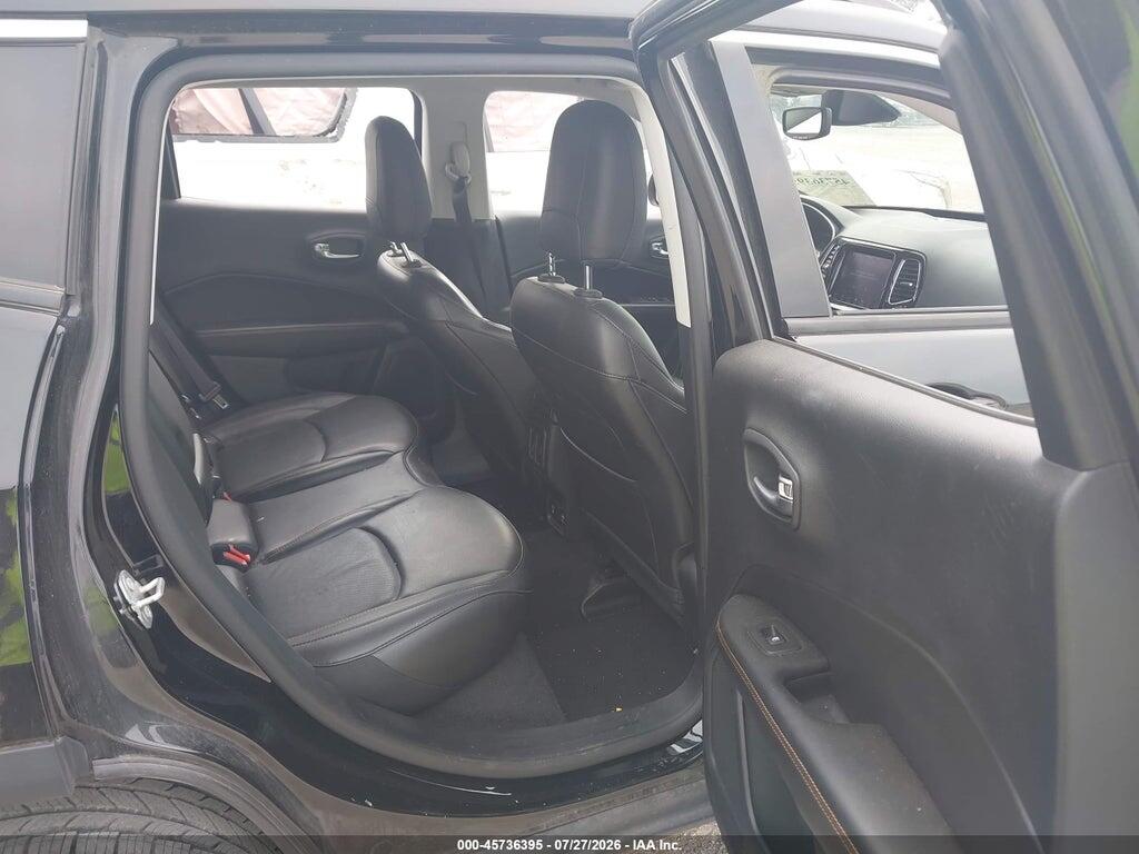3C4NJDCB7KT599847 2019 JEEP COMPASS photo no. 8