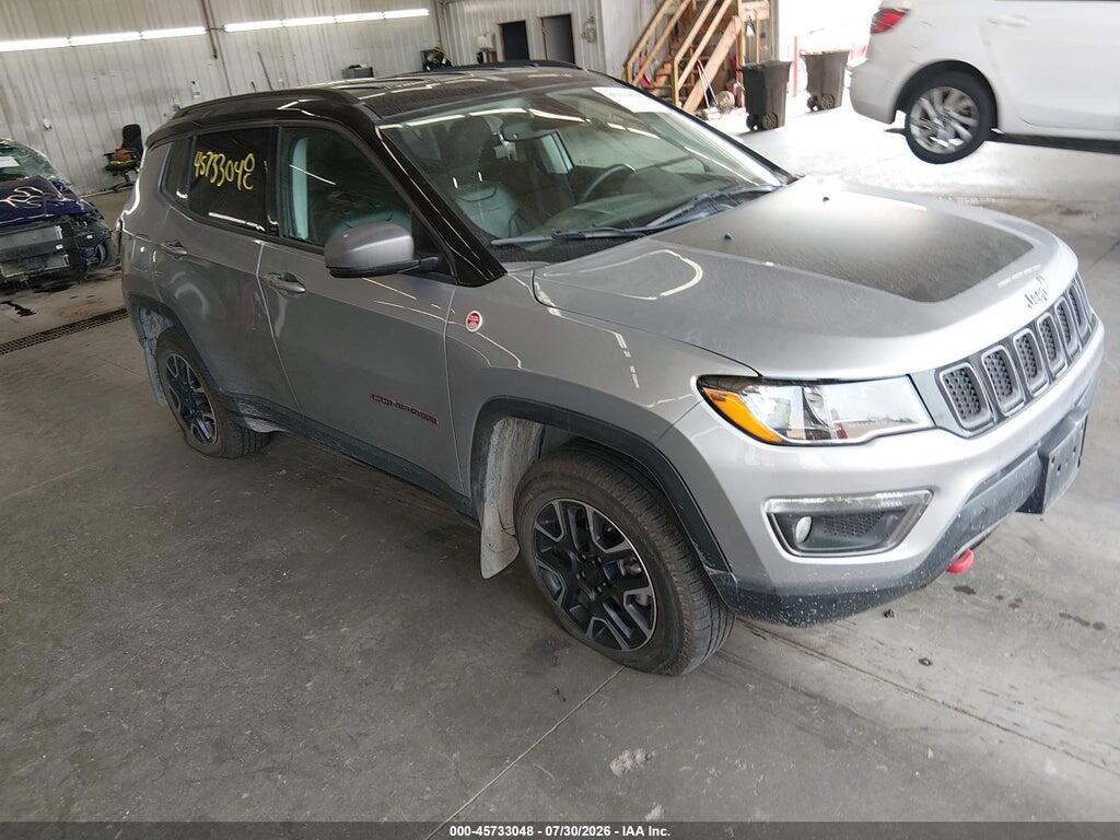 3C4NJDDB9KT752436 2019 JEEP COMPASS photo no. 1