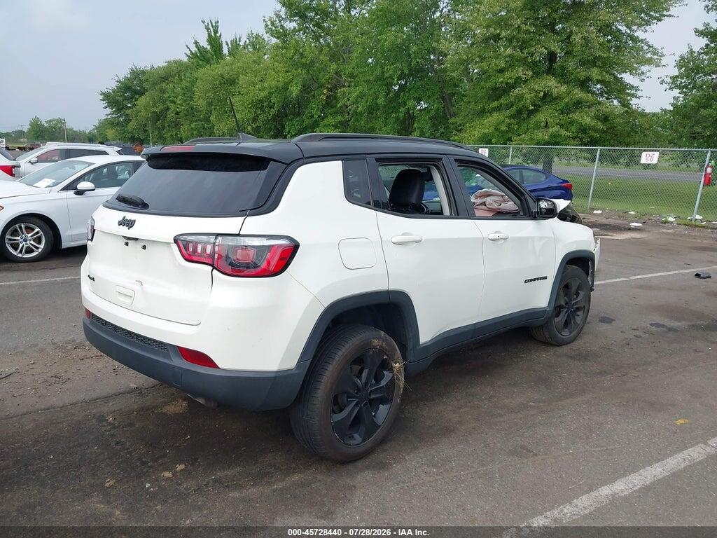 3C4NJDBB9KT648600 2019 JEEP COMPASS photo no. 4