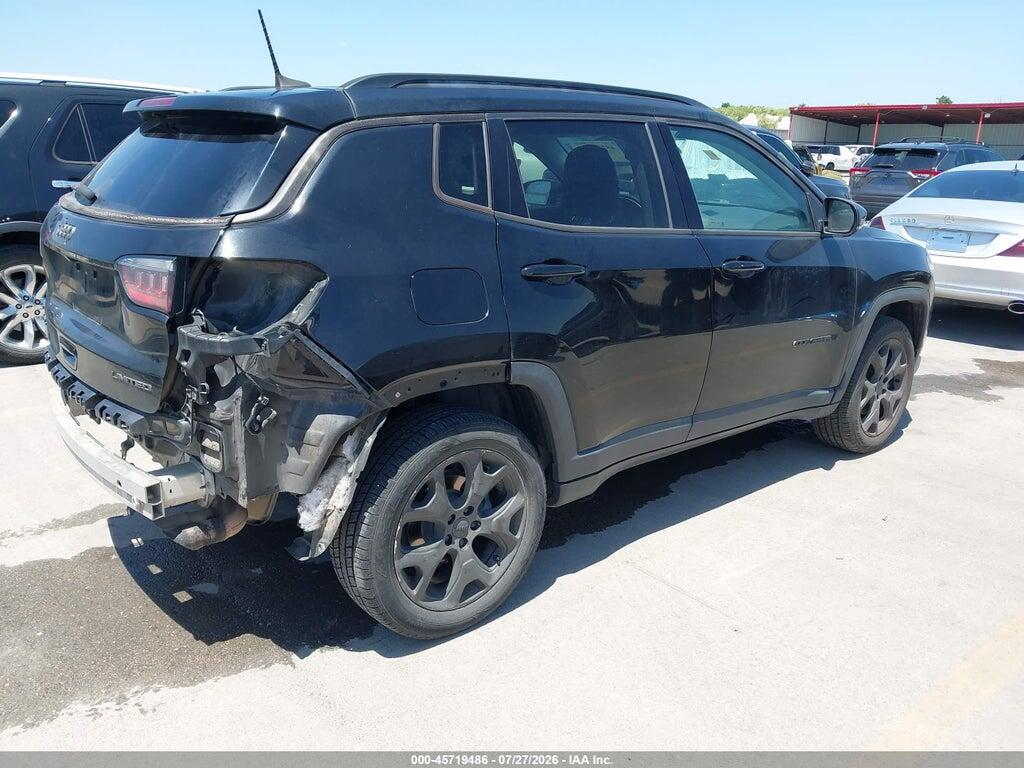 3C4NJDCB5KT596526 2019 JEEP COMPASS photo no. 4