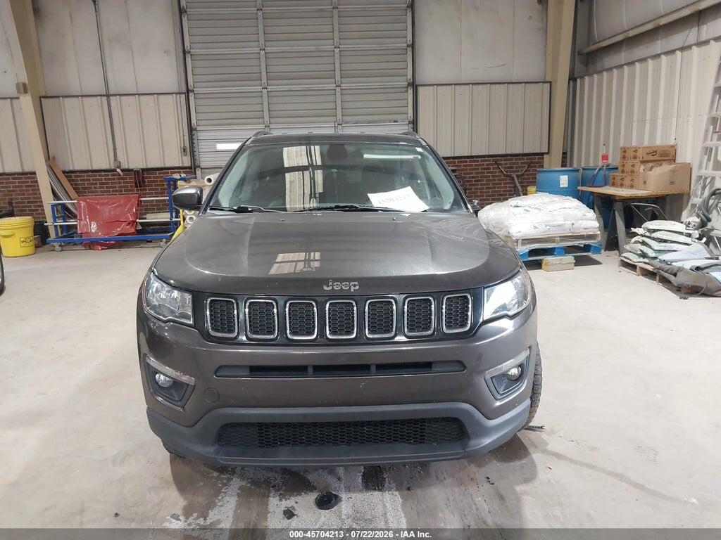 3C4NJCBB4KT788886 2019 JEEP COMPASS photo no. 12