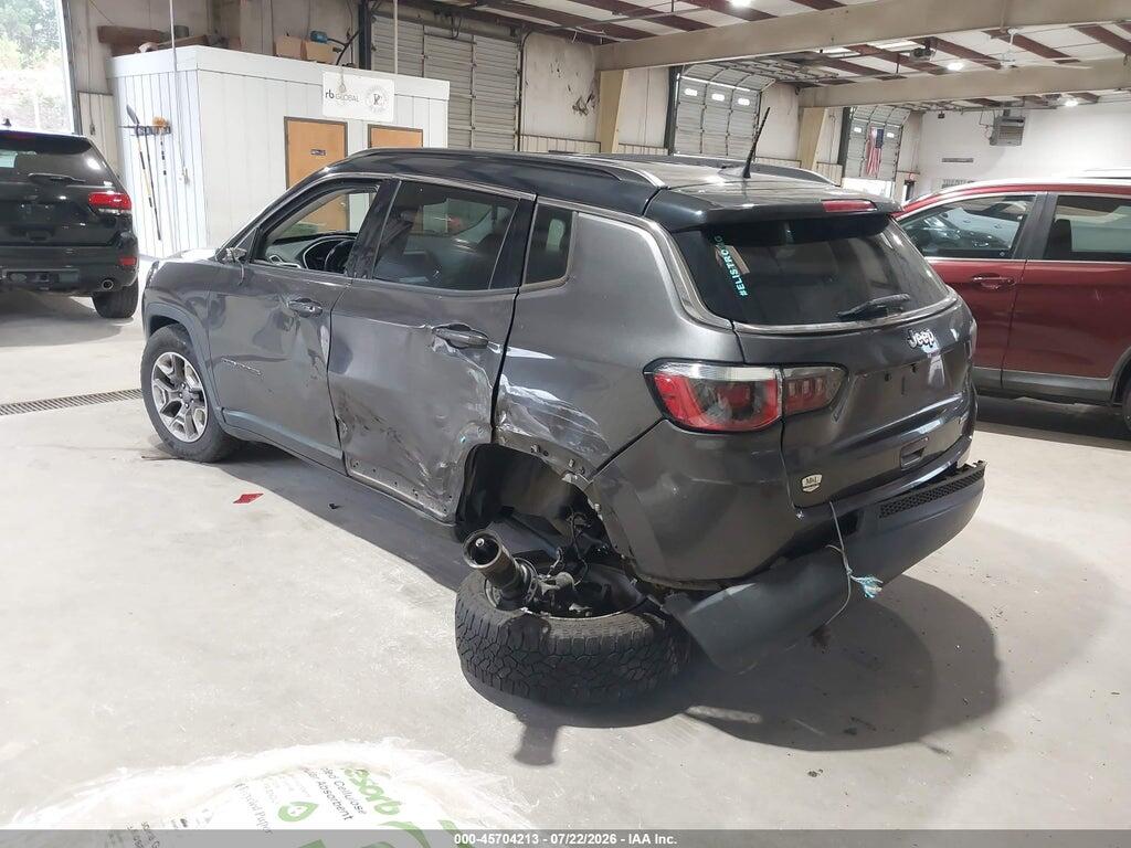 3C4NJCBB4KT788886 2019 JEEP COMPASS photo no. 3