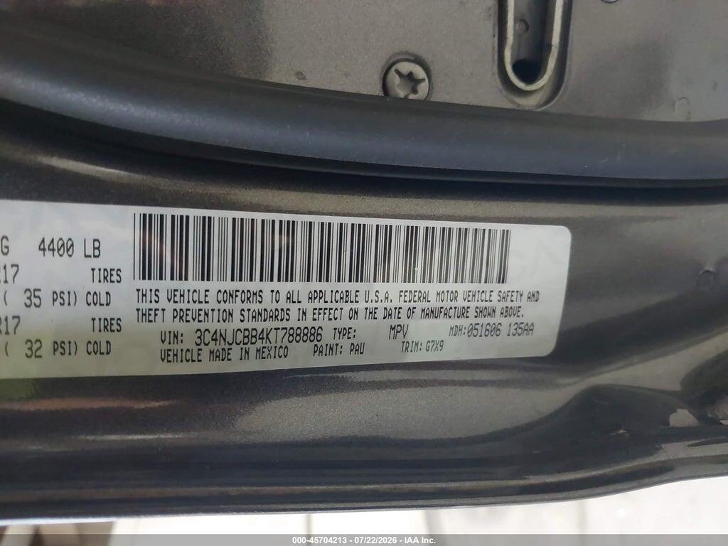 3C4NJCBB4KT788886 2019 JEEP COMPASS photo no. 9