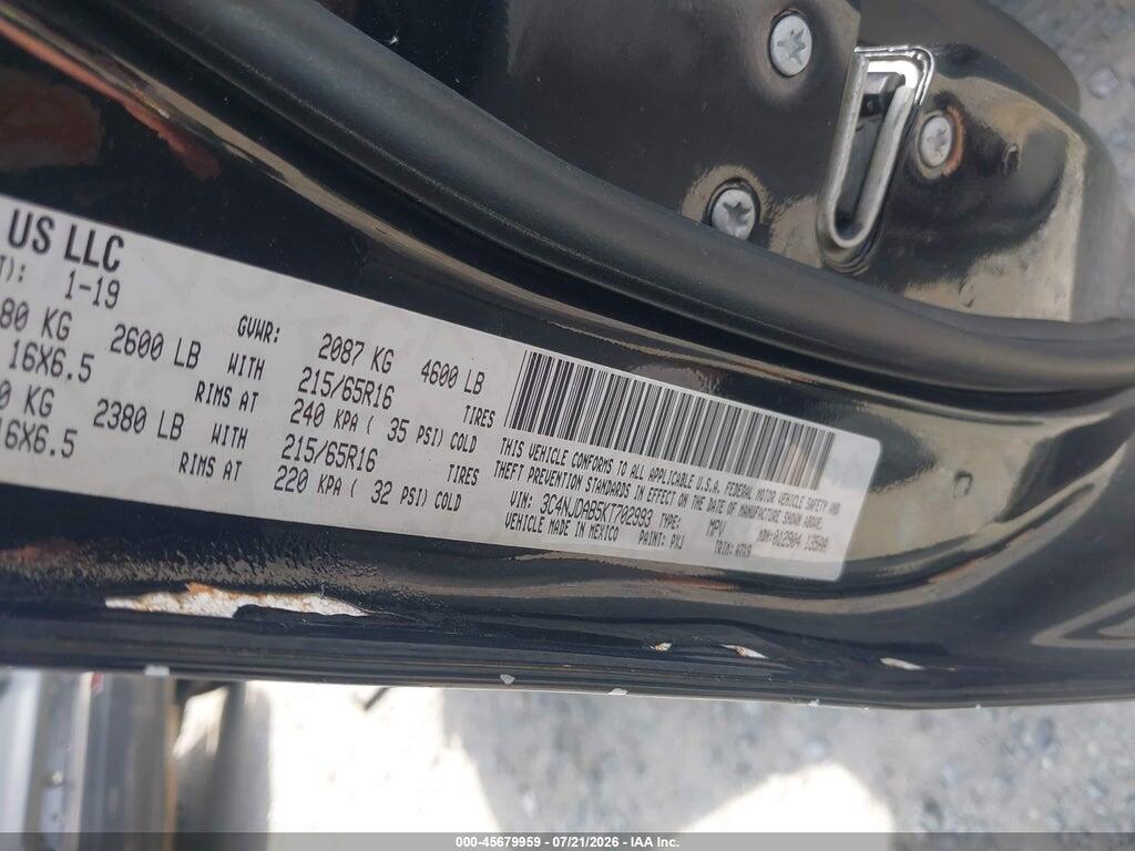 3C4NJDAB5KT702993 2019 JEEP COMPASS photo no. 9