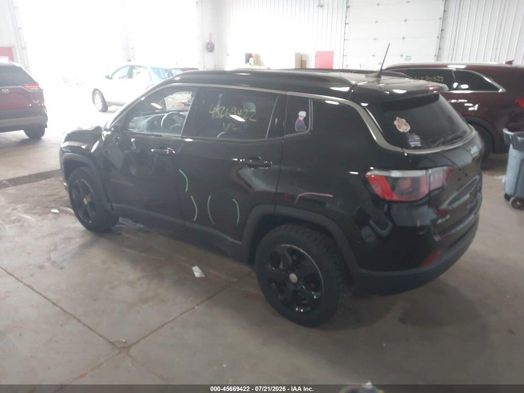 3C4NJDBB1KT800689 2019 JEEP COMPASS photo no. 3