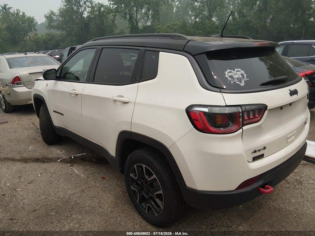 3C4NJDDB3KT650534 2019 JEEP COMPASS photo no. 3