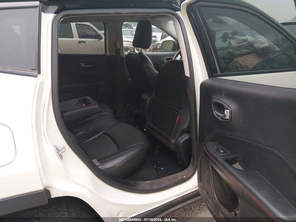 3C4NJDDB3KT650534 2019 JEEP COMPASS photo no. 8