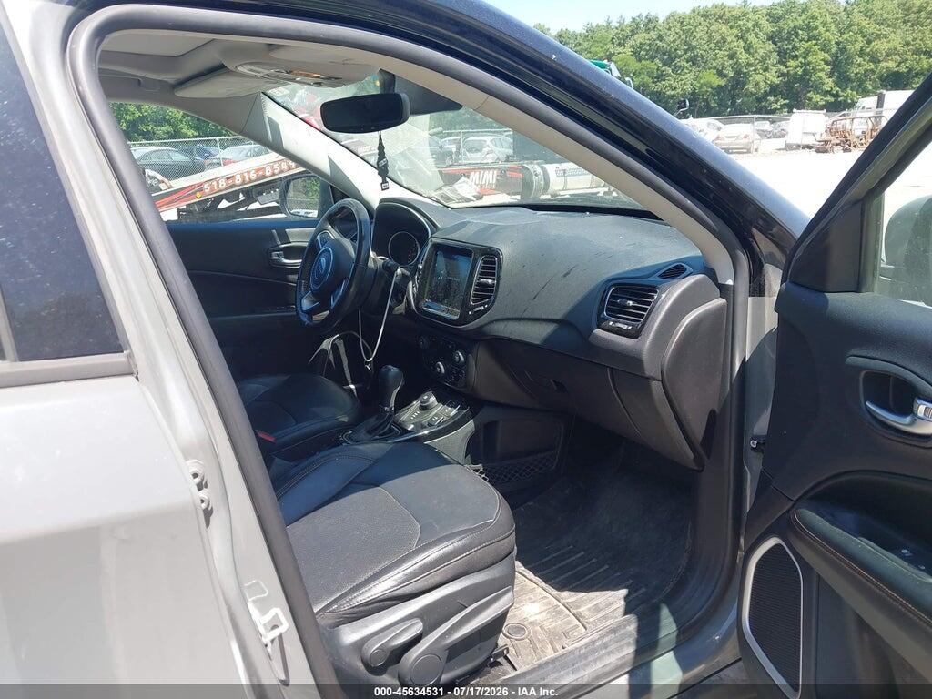 3C4NJDCB0KT791966 2019 JEEP COMPASS photo no. 5