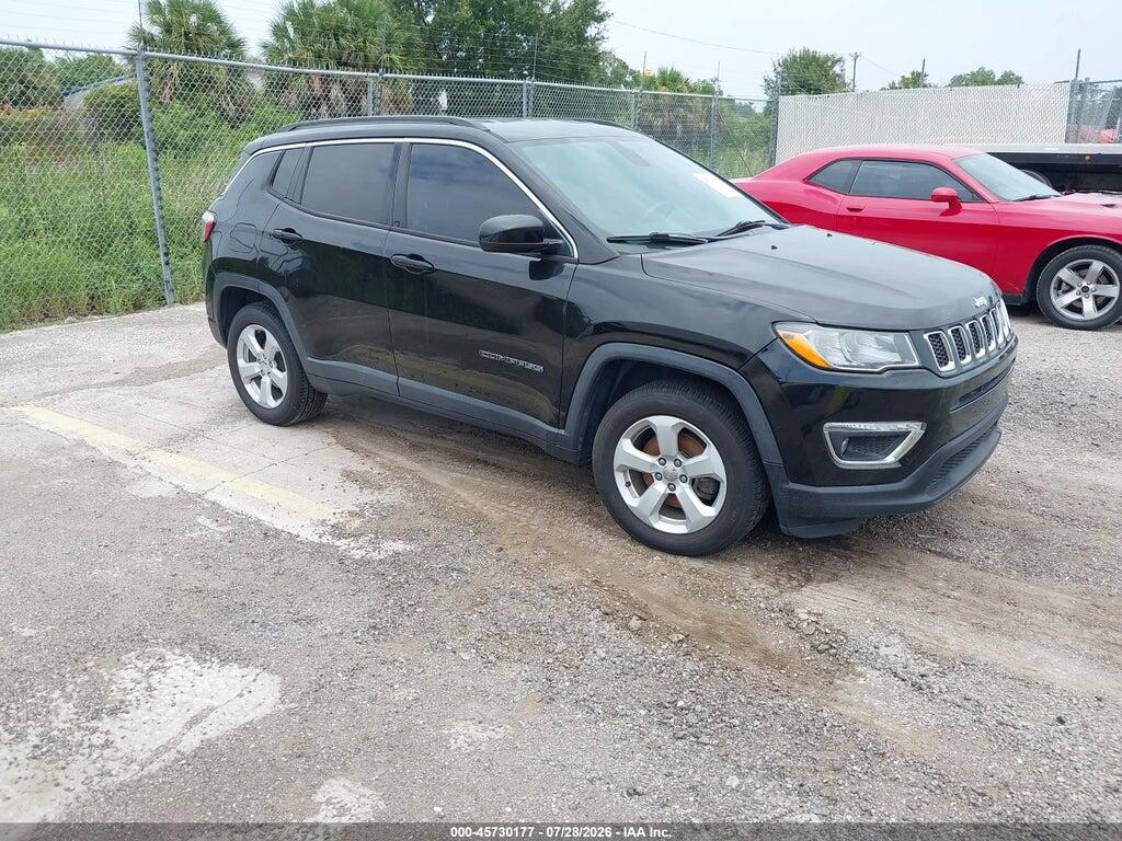 3C4NJCBB5JT267660 2018 JEEP COMPASS photo no. 1