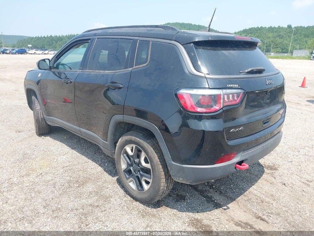 3C4NJDDB6JT223783 2018 JEEP COMPASS photo no. 3