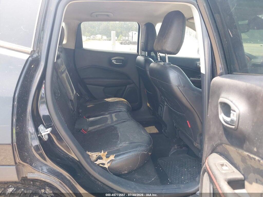 3C4NJDDB6JT223783 2018 JEEP COMPASS photo no. 8
