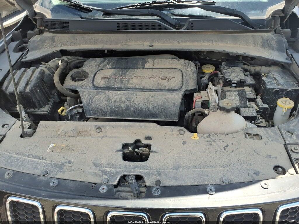 3C4NJDAB4JT359642 2018 JEEP COMPASS photo no. 10