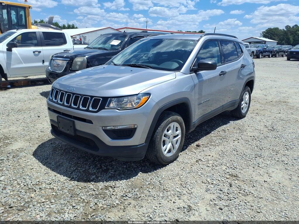 3C4NJDAB4JT359642 2018 JEEP COMPASS photo no. 2
