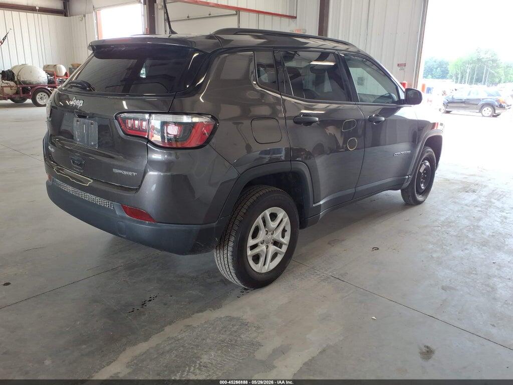 3C4NJDAB6JT359643 2018 JEEP COMPASS photo no. 4