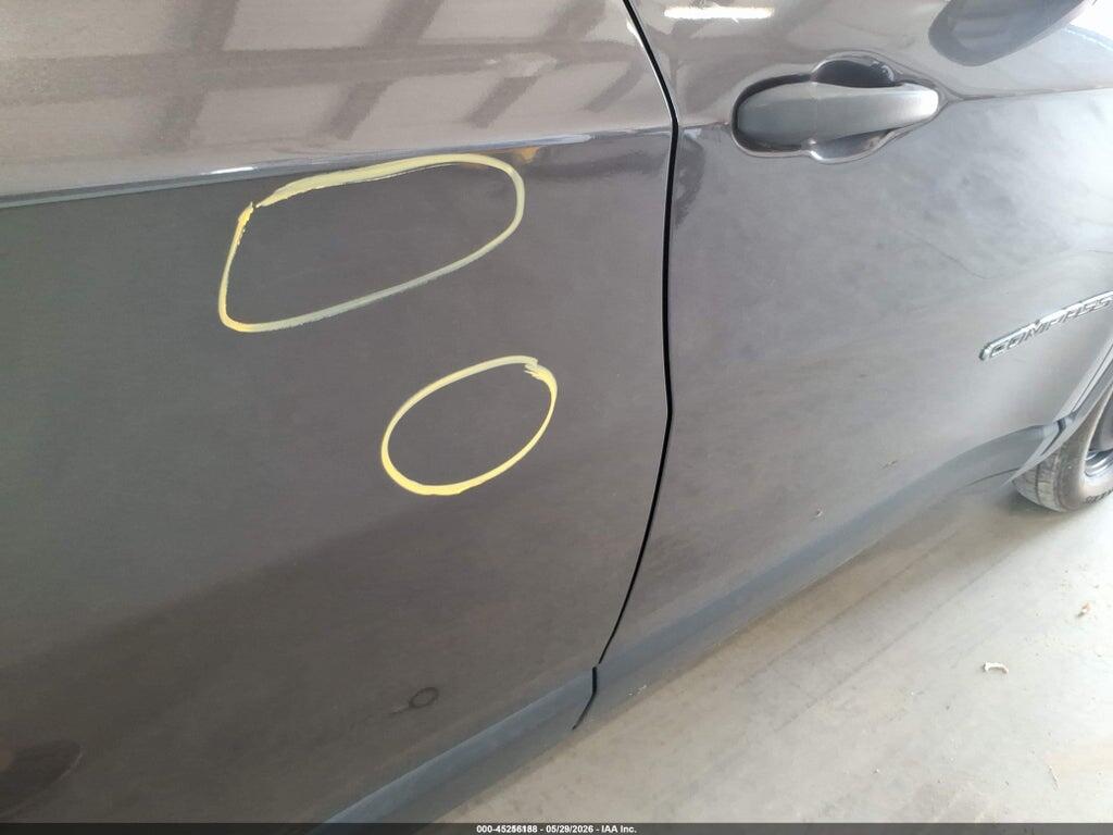 3C4NJDAB6JT359643 2018 JEEP COMPASS photo no. 6