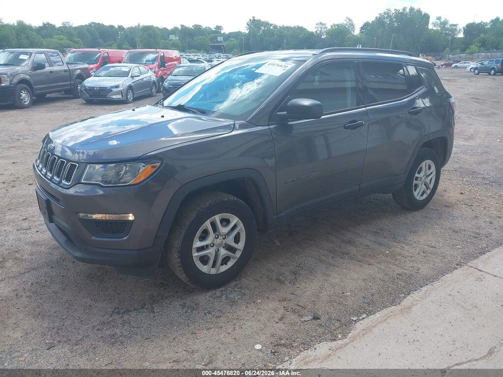 3C4NJDAB8JT392238 2018 JEEP COMPASS photo no. 2