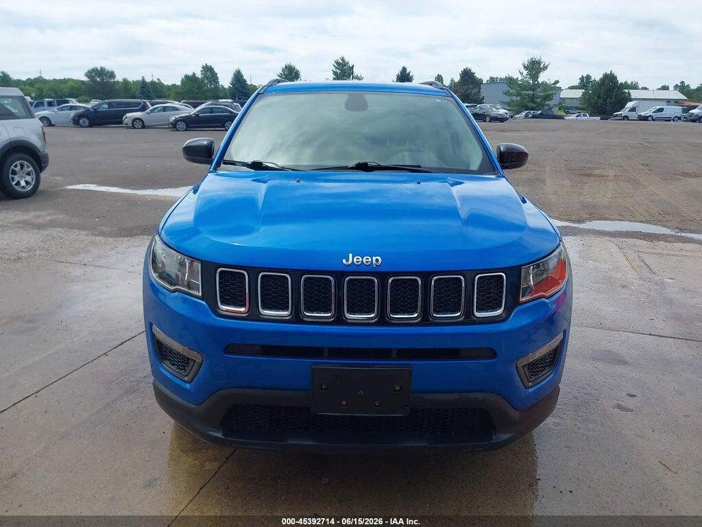 3C4NJDAB0JT413759 2018 JEEP COMPASS photo no. 12