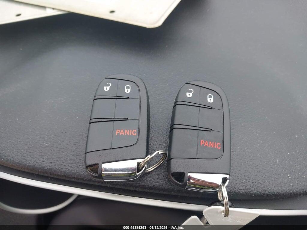 3C4NJDAB0JT334379 2018 JEEP COMPASS photo no. 11
