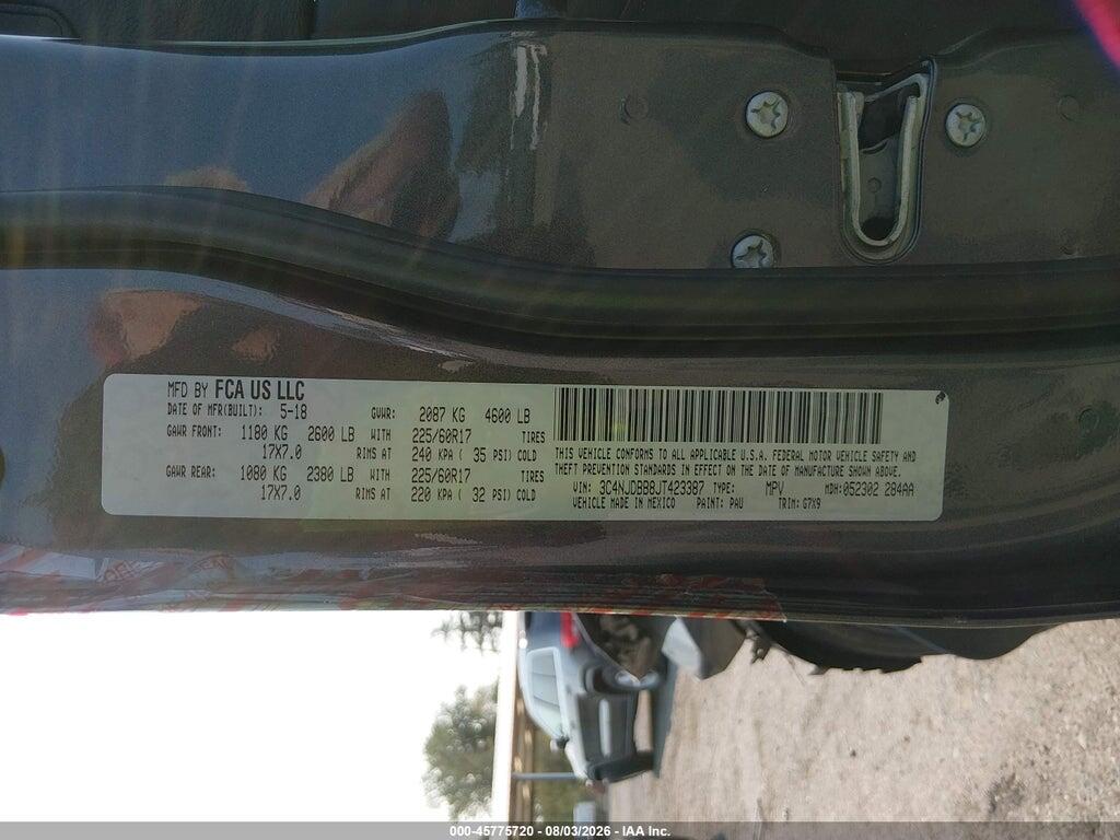 3C4NJDBB8JT423387 2018 JEEP COMPASS photo no. 9