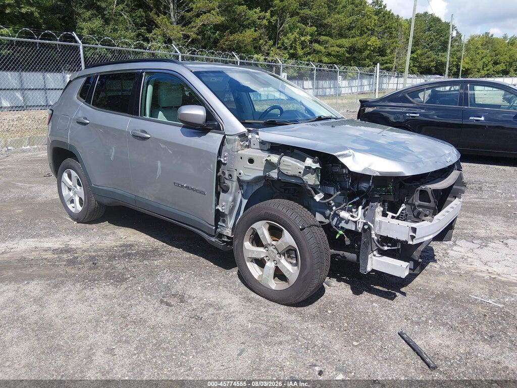 3C4NJDBB3JT314268 2018 JEEP COMPASS photo no. 1
