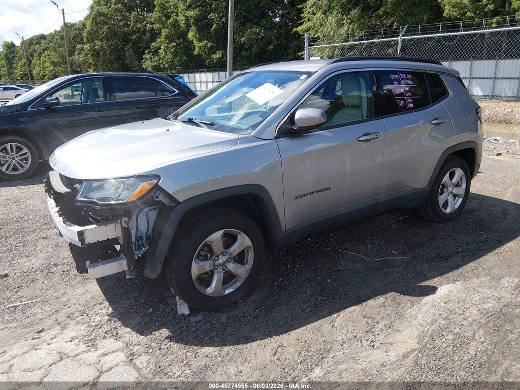 3C4NJDBB3JT314268 2018 JEEP COMPASS photo no. 2