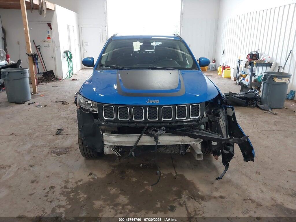 3C4NJDBB4JT135396 2018 JEEP COMPASS photo no. 12