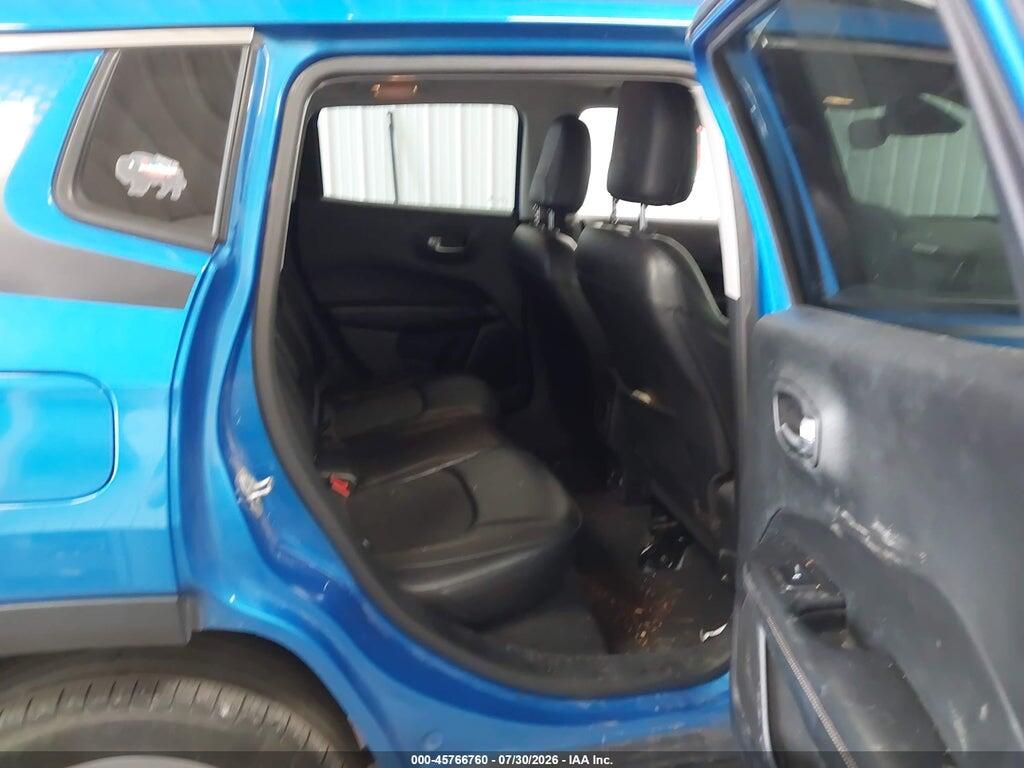 3C4NJDBB4JT135396 2018 JEEP COMPASS photo no. 8